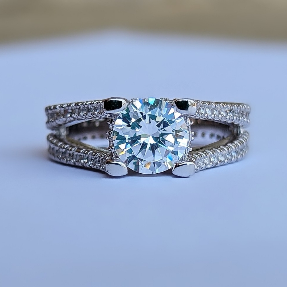 New sterling silver 925 engagement ring - Picture 4 of 9